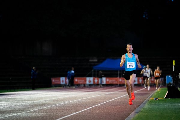 Simon Boch (LG TELIS FINANZ Regensburg) ueber 3000m am 03.06.2022 waehrend der Sparkassen Gala in Regensburg